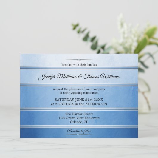 シルバーブルーストライプのトーンオン結婚トーン 招待状 (スタンド正面)