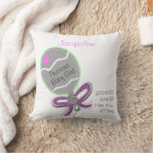 シルバーベビーラトルピンクボウスターパーソナライズド クッション (ブランケット)