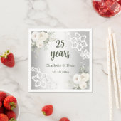 シルバーホワイト花模様結婚25周年 スタンダードカクテルナプキン (インサイチュ)