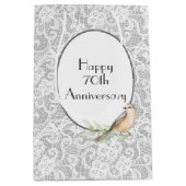 シルバーミディアム抱き枕70周年記念レース ミディアムペーパーバッグ (正面)