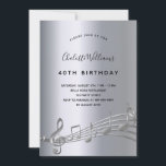 シルバーミュージックノート誕生日 招待状<br><div class="desc">トレンディー40日モダンまたは任意の年齢の誕生日パーティーの招待状。銀フェイク色の背景、音符、黒い文字。名前とパーティー情報のパーソナライズおよび追加彼と彼女の両方のために。</div>