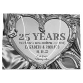 シルバーメタル結婚ハート記念日 ラージペーパーバッグ (裏面)