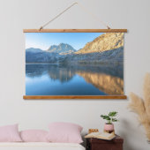 シルバーレイクアンドマウンテンランドスケープ 吊り下げ型タペストリー (寝室)