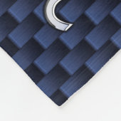 シルバーレオ記号オンネイビーブルーカーボンファイバープリント フリースブランケット (角)