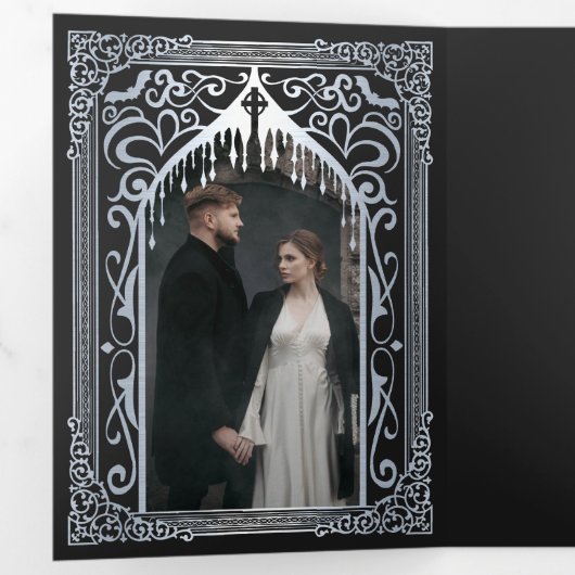 シルバーヴァンパイア大聖堂ゴシック結婚式 三つ折り招待状 (内部最初)