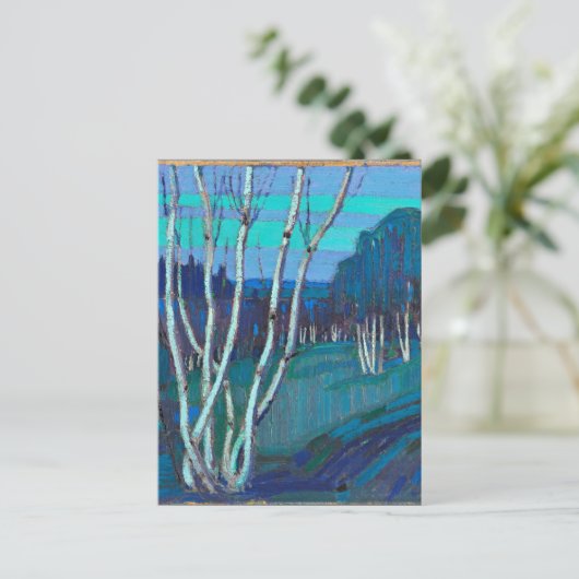 シルバー樺の木、人気があるTom Thomsonによるアートワーク ポストカード (スタンド正面)