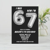 シルバー箔バルーン 67 テーマ 7歳の誕生日パーティー 招待状 (スタンド正面)