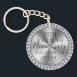 シルバー結婚の銀と輝き キーホルダー<br><div class="desc">銀エレガントとフェイクダイヤフェイクンは25th silverの周年をカスタマイズ結婚可能。</div>