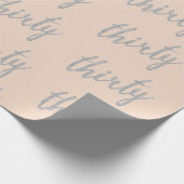 シルバー赤面30バースデーパーティーグリッター"Thirty" ラッピングペーパー (角)