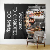 シルバー金ゴールドフラッパーの女の子が20年代のギャツビーの爆破を叫ぶ タペストリー (インサイチュ(横))