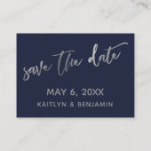 シルバー·アンド·ネイビ結婚ーズのWebサイトとデートカードの保存 名刺 (裏面)