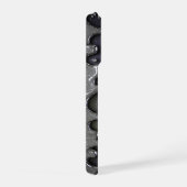 💿 シルバー・クロームに流れるメタリック＋カスタムネームデザイン iPhoneケース (右側面)