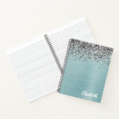 シルバー グリッターアクア ティール ブリッシュド メタル モノグラム ノートブック (内部)