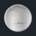 シルバー グリッター メタル モノグラム グラム ネーム ペーパープレート<br><div class="desc">シルバーの偽のホイルメタリックスパークルグリッター ブラッシュドメタルモノグラム名とイニシャルパーティプレート。 これは、豪華で洗練されたスタイルが好きな人への、完璧な16歳の誕生日、結婚式、結婚前のお祝い、記念日、ベビーシャワー、または独身パーティーのギフトに最適です。</div>
