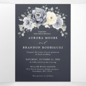 シルバー グレー アイボリー フローラル ウィンター ラスティック ウェディング トリ 三つ折り案内状 (内部中)