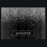 シルバー ブラック グリッター ガーリー モノグラム ネーム カッティングボード<br><div class="desc">シルバーとブラックのスパークルグリッター モノグラム ネーム カッティングボード。豪華で洗練されたスタイルを愛する人への、卒業、誕生日、結婚式、ブライダルシャワー、結婚記念日、ベビーシャワー、バチェロレッテパーティーのギフトに最適です。</div>