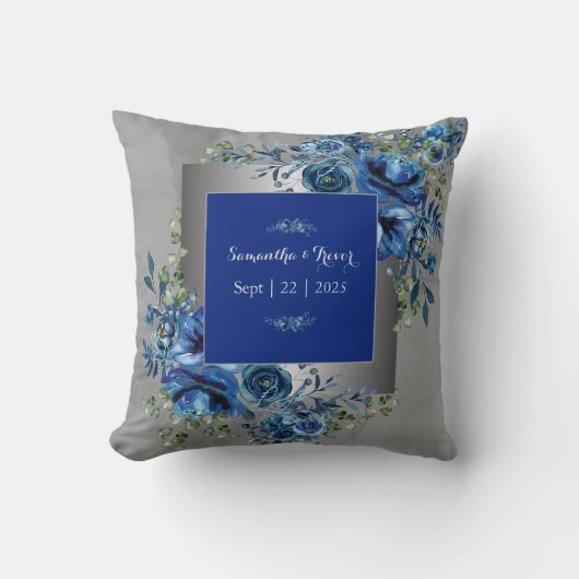 シルバー&ブルーペタルシンフォニー装飾用クッション クッション (正面)