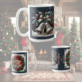 シルバー・ベルとホーリークリスマスのカスタマイズ可能デザイン コーヒーマグカップ