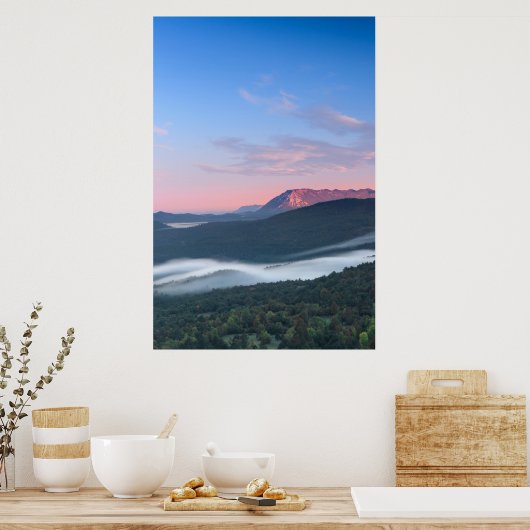 シレンタバーからナノスの美しい日の出の眺め ポスター (キッチン)