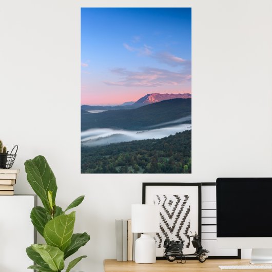 シレンタバーからナノスの美しい日の出の眺め ポスター (ホームオフィス)