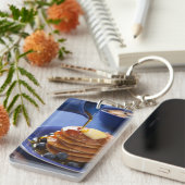 シロップおよびブルーベリーが付いているパンケーキ キーホルダー (正面右)