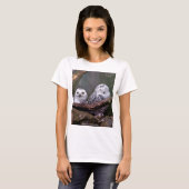 シロフクロウのペア 森の野生動物アート Tシャツ (正面フル)