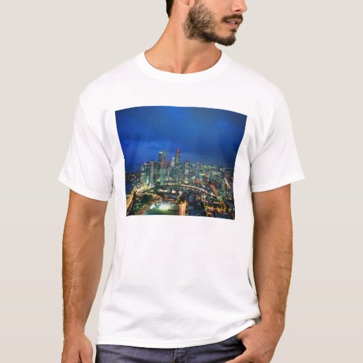シンガポールの夜のスカイライン, シンガポール Tシャツ (正面)