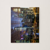シンガポールの繁華街夜 ジグソーパズル (縦)