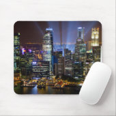 シンガポールの繁華街夜 マウスパッド (マウス)