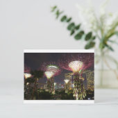 シンガポール・ガーデンズ・バイ・ザ・ベイのスーパーツリー・グローブ ポストカード (スタンド正面)