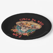 シンコデマヨチワワSombrero & Serapeを着た ペーパープレート (アングル)