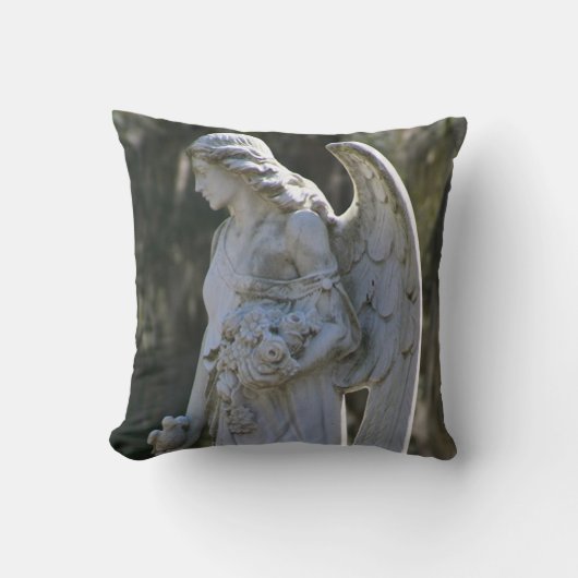シンシアの天使の枕 クッション (正面)