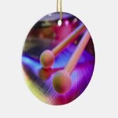 シンバル及び円形の先端のばち セラミックオーナメント (右)