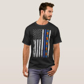 シンブルーライン警察が自閉症をサポート7月4日ママ Tシャツ (正面フル)