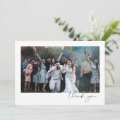 シンプルおもしろいスクリプトフォントゲストフォト結婚ズ サンキューカード (スタンド正面)