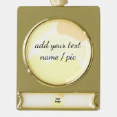 シンプルおミニマル前の名前を付け結婚なさい ゴールドプレートバナーオーナメント (正面)