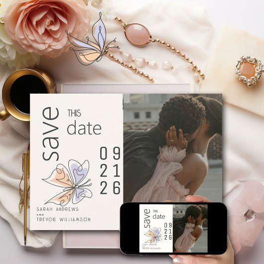 シンプルお洒落蝶サンゴとバイオレット 招待状