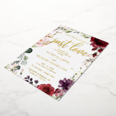 シンプルでおしゃれな結婚式 ワインレッドの花 箔招待状 (回転した状態)