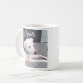 シンプルでかわいい白い子犬の写真 名前入り コーヒーマグカップ (正面左)