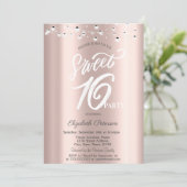 シンプルでエレガントなストリングライト ローズゴールド スイート16 招待状 (スタンド正面)