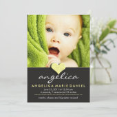 シンプルでシックなベビーの発表 案内状 (スタンド正面)