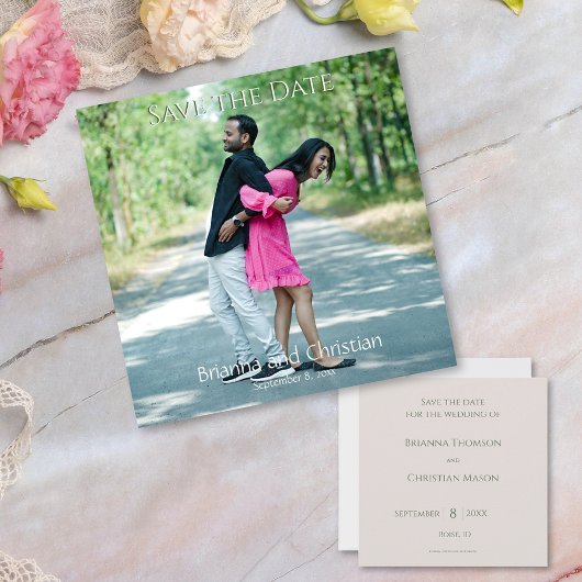 シンプルなコーラルピーチクリームの写真 セーブザデート