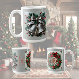 シンプルなシルバーベルクリスマスのカスタマイズ コーヒーマグカップ