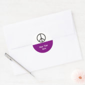 シンプルなシンボル – PEACE +テキストとアイディア ラウンドシール (封筒)