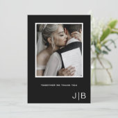 シンプルなスクリプト モダンな黒と白のモノグラム写真 サンキューカード (スタンド正面)