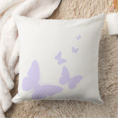 シンプルなパステル調の紫色の蝶枕 クッション (ブランケット)