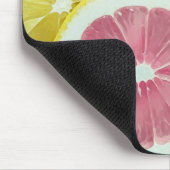 シンプルなピンクおよび黄色いレモン|マウスパッド マウスパッド (コーナー)