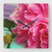 シンプルなピンクの牡丹の花 スクエア壁時計 (正面)