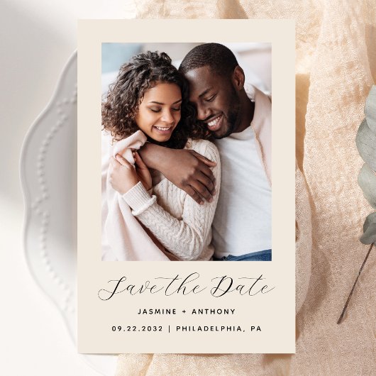 シンプルなフォトウェディング Save the Date(結婚式日程事前通知)カード ベージュ