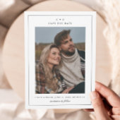 シンプルなモノクロの結婚式の写真 セーブザデート